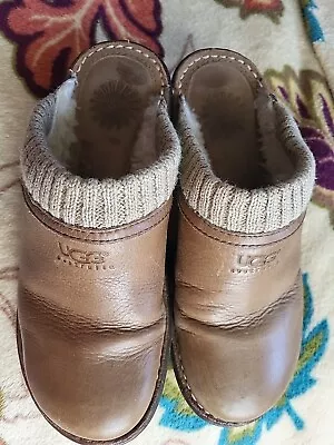 UGG Gael Wedge Slip-on Clogs Womens Size 7 Tan Leather Wool Lined S/N1937 NICE! • $49.99
