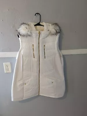 White Michael Kors Puffer Vest With Faux Fur Lined Hood • $8