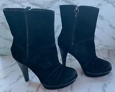 UGG Bianka Boots Water Resistant Size 7 Black Leather • $35