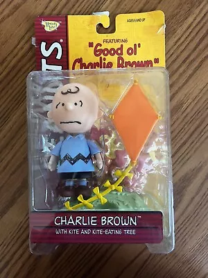 Vtg. Peanuts Good Ol’ Charlie Brown Figure W/ Tree & Kite Memory Lane NIP 2002 • $8