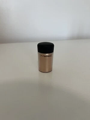 £5 • Buy MAC Melon Colour Pigment Powder