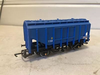 Hornby R023  OO Gauge Bulk Grain Hopper Wagon -Unboxed. VGC • £10