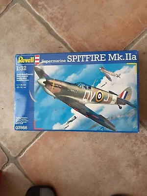 Revell 03986 Supermarine Spitfire Mk.IIa Aircraft Plastic Model Kit 1:32  • £18