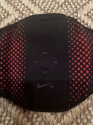 Nike AC1126 Plus Sport Armband For IPod Nano Black/Red Preowned • $10