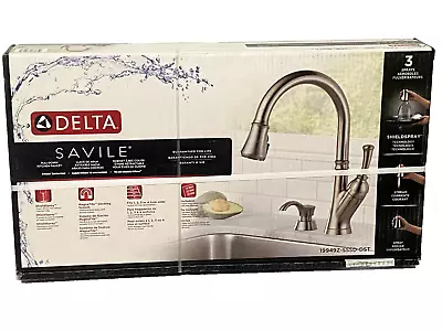 Delta Savile Kitchen Faucet Brushed Stainless Steel Pull Down 19949Z-SSSD-DST • $139.95
