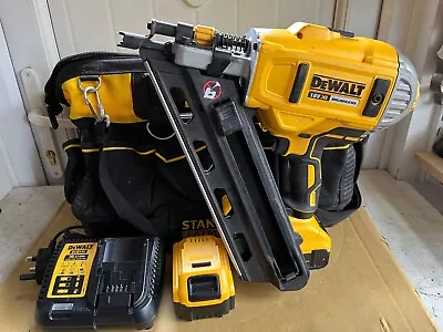 £299 • Buy Dewalt DCN692 18v Brushless Framing Nailer KIT With 2 X 5Ah Batteries & Charger.