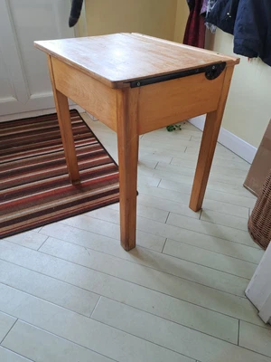£5 • Buy School Desk Single, Lift Up Lid, Sturdy 1970s