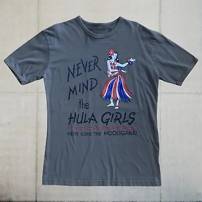 Khaki Green Fake London Genius Hooligans S/S T-Shirt Top Size Medium • £27