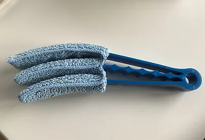 3 Pronged  Venetian Blind Cleaner  Washable Microfibre Duster • £0.99