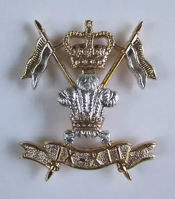 British Army: 9th-12th ROYAL LANCERS STAYBRITE CAP BADGE  (QEII Crown) • £6.99