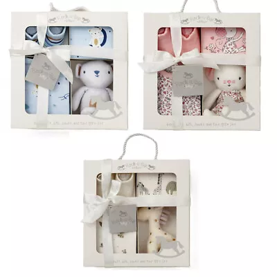 Baby Gift Set 4 Piece Bib Bodysuit Socks Soft Toy Boys Girls Newborn -3 Months • £14.95