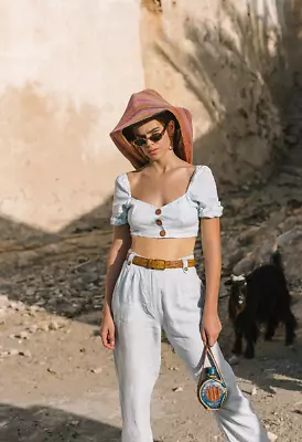 $34.50 • Buy ARNHEM Light Blue Linen CHLOE Top In Skyla - 12. As New