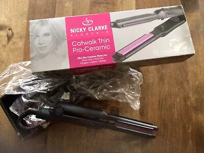 Nicky Clarke Hair Straighteners - Pro Ceramic Ultra Thin - Short Hair - New • £6