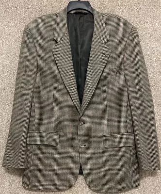 Vintage Burberry's Mens Wool Check Houndstooth Sport Coat Blazer Size 44 USA • $59.99