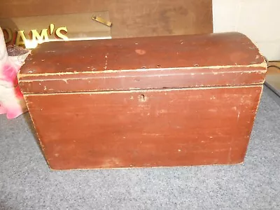 Vintage /antique   Small Childs   Dome Shaped Trunk/ Chest • $89.99
