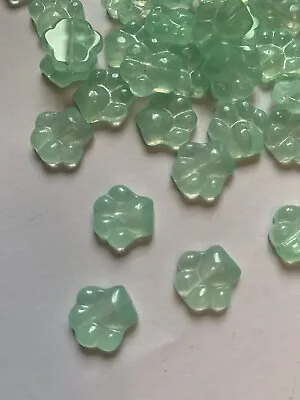 10 X 13 Mm Handmade Cat Paw Print Cloudy Green Lampwork Glass Beads • £3.49