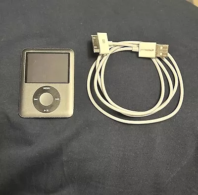 Apple IPod Nano 3rd Generation 8GB MP3 Player Black • £24.99