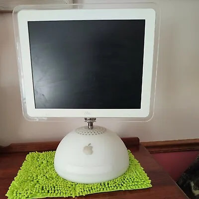 Vintage IMac Apple Computer 2002  • $88