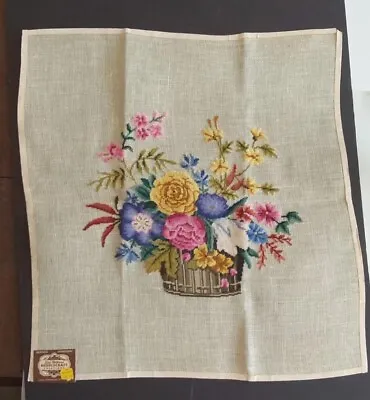 Hand EMBROIDERED Basket Of Flowers Elsa Williams Needlecraft Madeira 20 X20  • $35