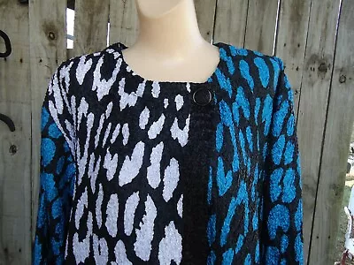 New MING WANG Black White Blue Crinkle Jacket 1XL $240 Washable Animal Print NWT • $199