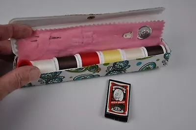 Vintage Sewing Box Portable Holds 6 Spools Of Thread • $12