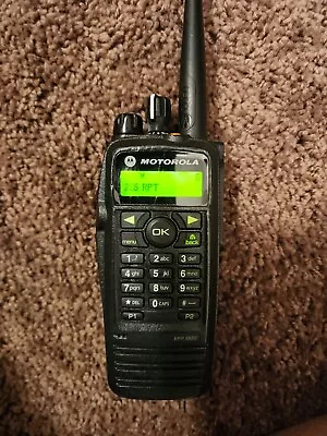 $190 • Buy Motorola XPR 6550 Portable Two-Way Radio UHF