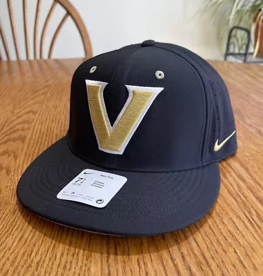 NWT NIKE 2024 Vanderbilt Baseball Team Hat 7 1/4 Vapor VandyBoys NEW • $99