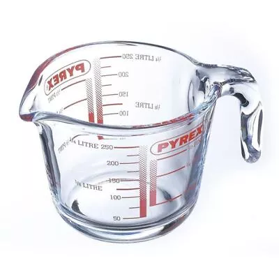 Pyrex 0.25L Measuring Jug Kitchen Accessory • £7.79