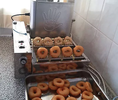 **570 D/hour Fully Automatic Professional Mini Donut Machine EU Made Commercial • $3600