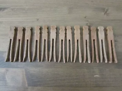 Lot Of 13 Vintage Wooden Flat Head And Sided Clothes Pins • $11.94