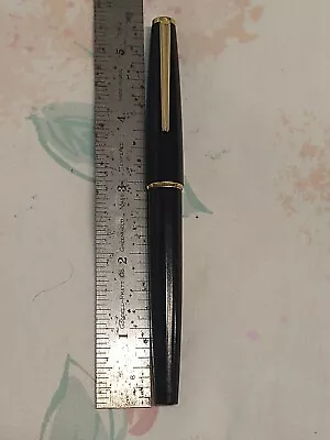 Genuine Montblanc Black Resin Fountain Pen Gold Plated Medium Nib  • $75