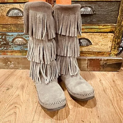 Minnetonka Womens Gray Suede 3 Layer Fringe Mid-Calf Moccasin Boots Size 8 1613T • $29.99