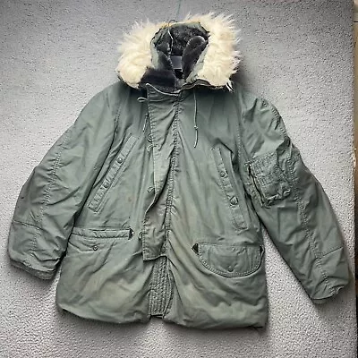 US Military Parka Coat Extreme Cold Weather Type N-3B Mens Medium Green Outdoor • $89.96