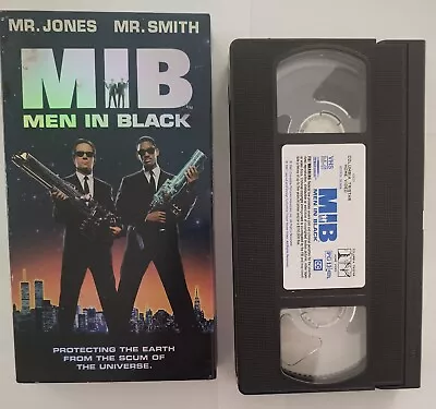 MEN IN BLACK (VHS) 1997 Will Smith TOMMY LEE JONES Vincent D'onofrio RIP TORN • $5.37