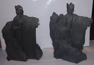 Lord Of The Rings Argonath Statue Bookends - Mary MacLachlan Sideshow **DAMAGE** • $14.95