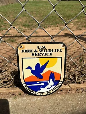 Vintage Porcelain U.s. Fish & Wildlife Service Gas And Oil Sign • $10.50