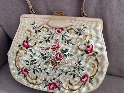 Vintage 1960s Needlepoint Tapestry Flowers Large Bag Purse Gold Hardware • $16.99