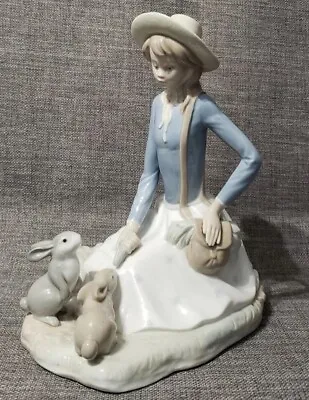 Rare Zaphir By Lladro Girl Feeding Rabbits Glossy Porcelain Figurine 💜 • £95.99