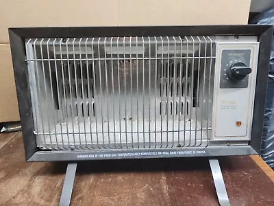 Vintage Titan Model RT12 1400 Watt Electric Space Heater  • $49.99