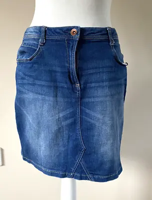 Ladies Denim Mini Skirt Size 8 Stretch Denim • £10