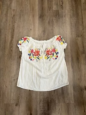 Mexican Embroidered Floral Blouse White Size L • $24.99