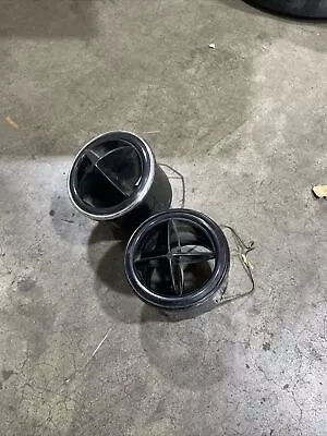 Mercedes 250s Air Vents • $65