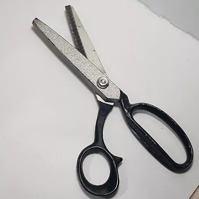 VINTAGE DRESSMAKERS Pinking SHEARS SCISSORS Old Metal 23cm Saw Tooth • $28.99