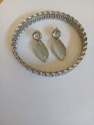 Vintage White Moonstone And Cz Earrings With A Free Bracelet • $10