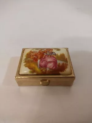 Vintage Victorian Fragonard Enamel~ Courting Couple ~small Pill Box~hinged • $17.99