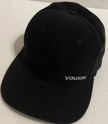 Volcom Men's  Flex Fit Hat Black Size S/M • $10.88