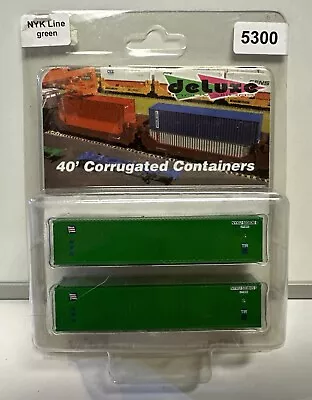 Deluxe Innovations N Scale NYK Line Green 40' Corrugated Containers 2-Pack #5300 • $12.99