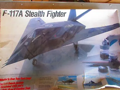 Testors 570 F-117A Stealth Fighter Large 1:32 Scale 1990 Issue USAF Jet Fighter • $60