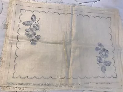 Linen Stamped Cross Stitch Placemats Paragon 215/1 Vintage 13 X 19 8 Piece Set • $16.11