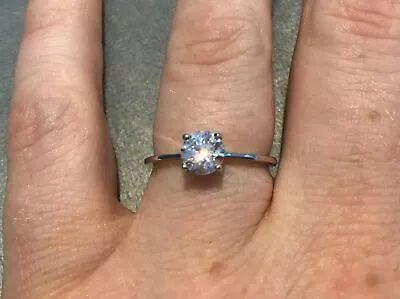 $111.71 • Buy 0.75 Carat Lab Created Diamond Solitaire Ring In Platinum Plated 925 Size R